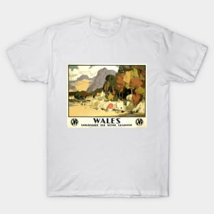 Vintage British Travel Poster: Wales, Unsurpassed for Scenic Grandeur T-Shirt